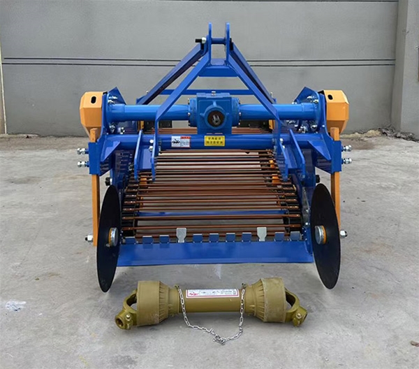 4UD-100馬鈴薯收獲機