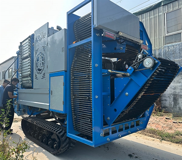 自走聯合收獲機